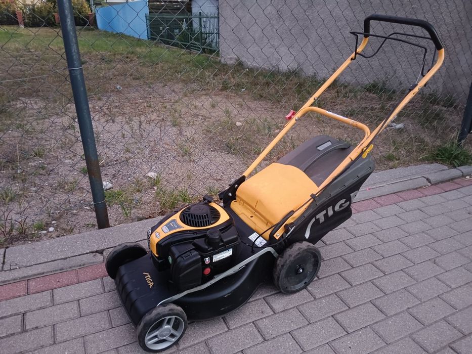 Kosiarka spalinowa Stiga 48cm Briggs 4KM napęd kosz