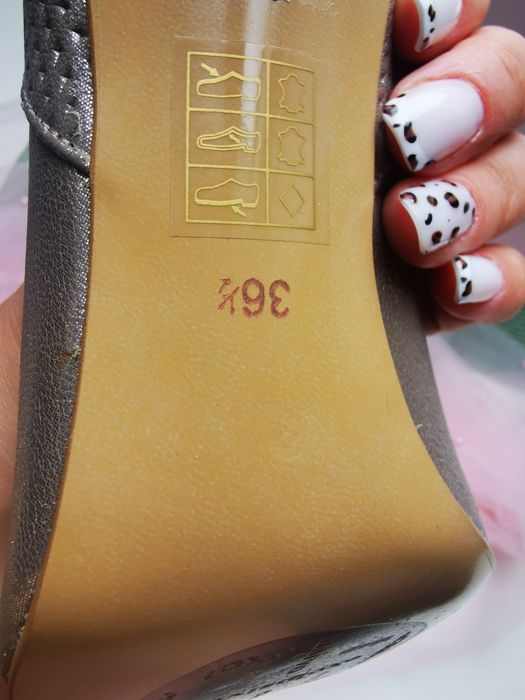 Buty ślubne nowe skórzane złote 36,5