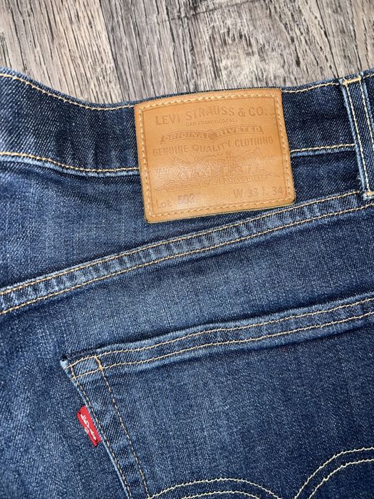 Продам джинсы Levis Lot : 502  W33 L34