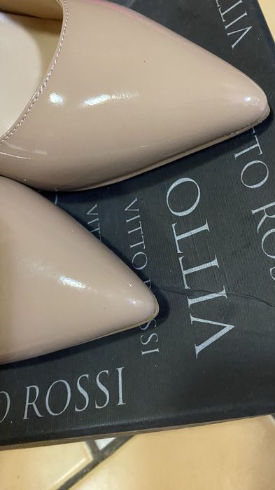 Туфли на шпильке