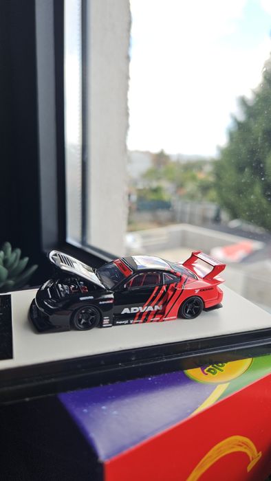 Nissan Silvia LBWK Advan 1/64 TPC