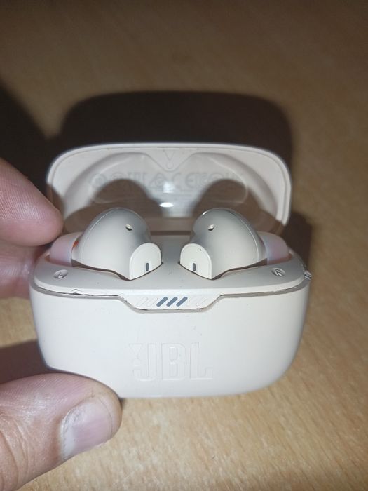 Лот техніки потужний