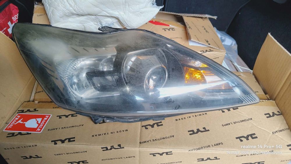 Lampy Ford focus MK2 lift xenon Przedniee