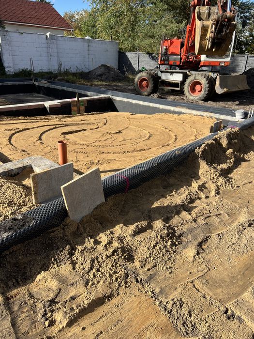 Minikoparka 3t koparka wywrotka fundamenty roboty ziemne wykopy rozbió