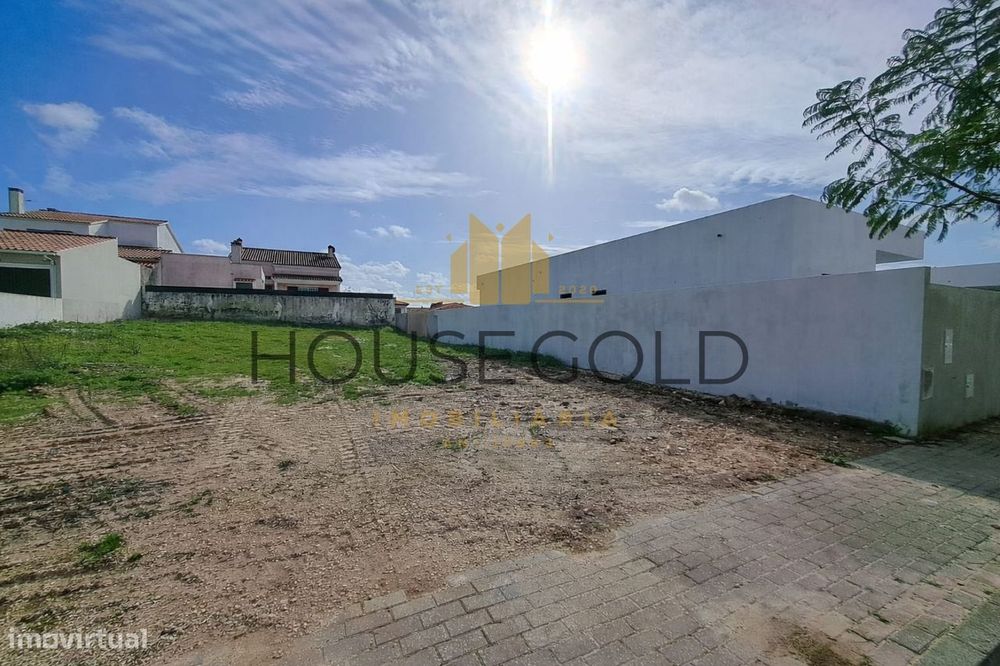 Lote de terreno em Urbanização (MR-298) — Marinhais, Santarém