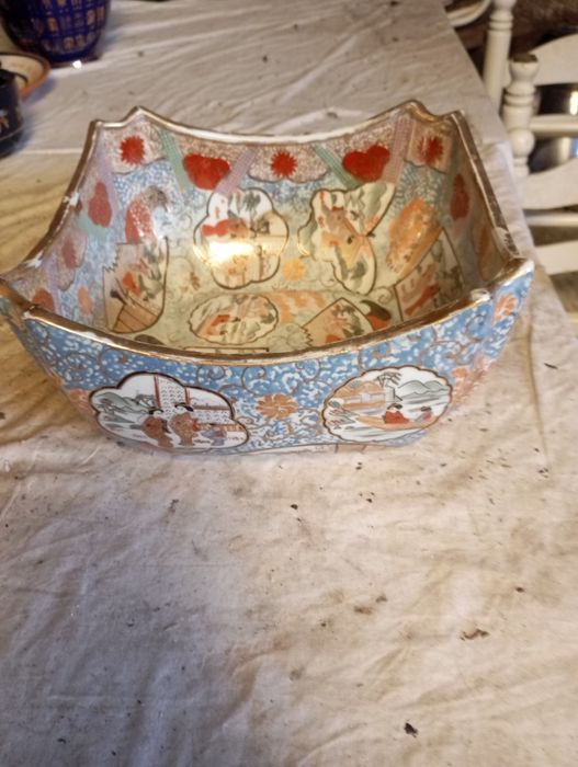 Vendo esta peça muita bonita bom estado