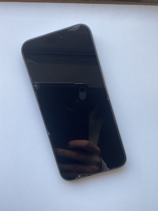 Iphone 15 pro max + garantia