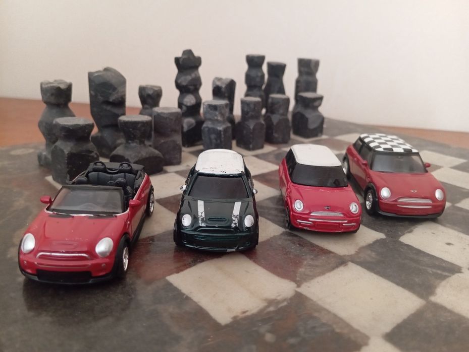 Minis ( 4 viaturas ) ( miniaturas / brinquedos )