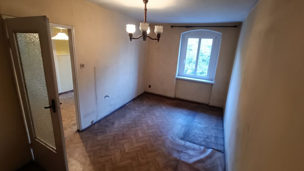 Duże mieszkanie centrum Szamotuł do remontu