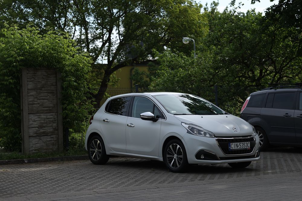 Peugeot 208 1.2 Puretech 100km
