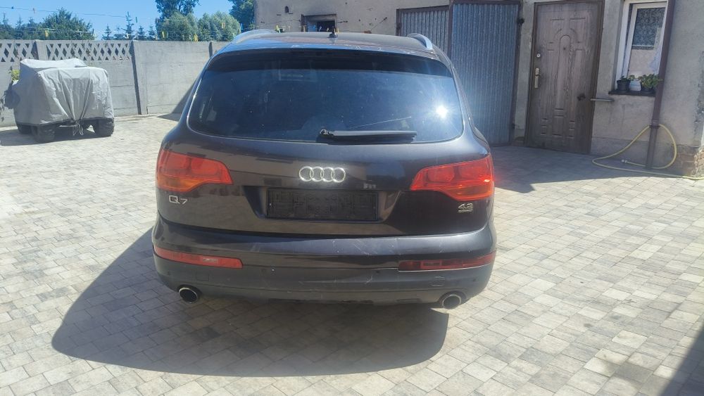 Audi Q7 4.2 TDI.