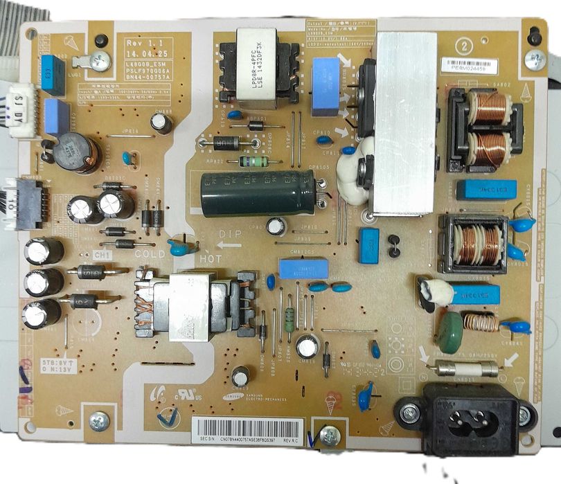 Televisão Samsung UE48H4200AW vendo fonte de alimentação