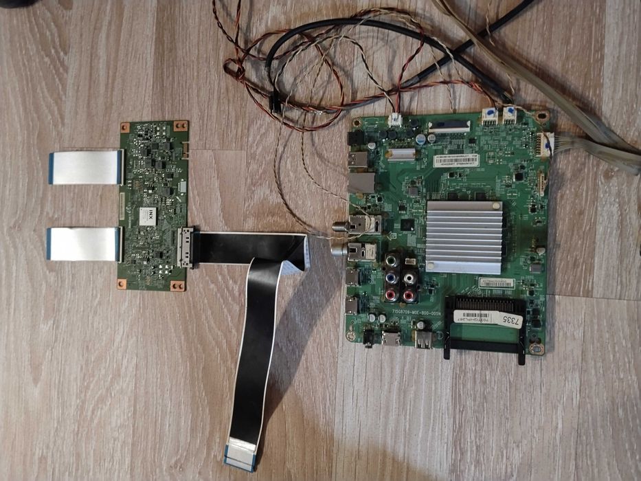 PHILIPS 50PUS6162/12- 3 szt płyta+ 1szt zasilacz+ 1szt pilot+ 1szt tcon