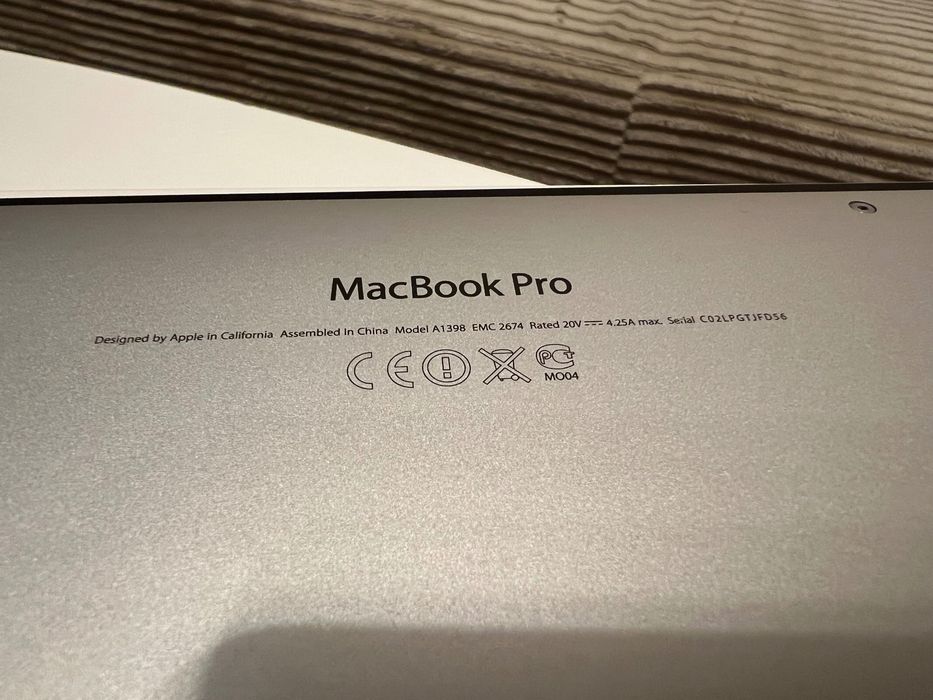 Apple MacBook Pro 15 Retina - Late 2013 A1398 i7 8GB 256GB świeża bat.