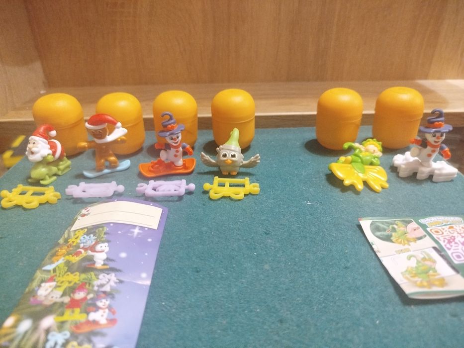 Киндер сюрприз новорічний( 6 шт)