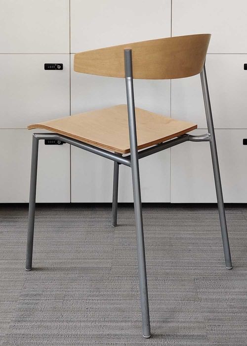 Krzesła do kuchni kantyny KINNARPS drewno brzoza metal nóżki (6 szt.)