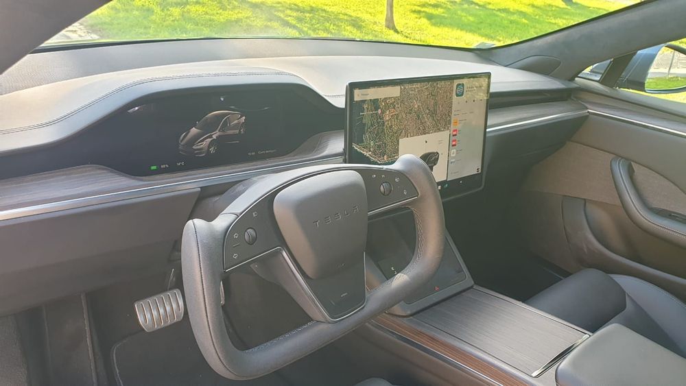 Tesla Model S Long Range AWD64650857562625122