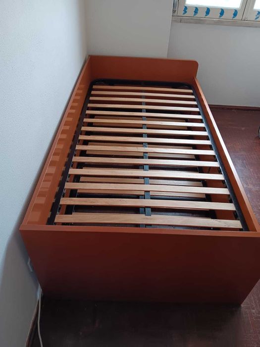 cama de solteiro com cama-gavetão
