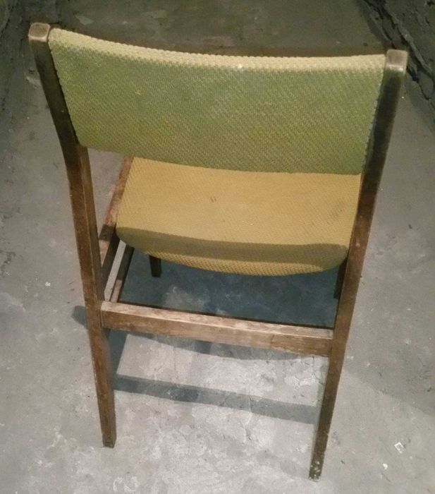 Krzesło drewniane PRL