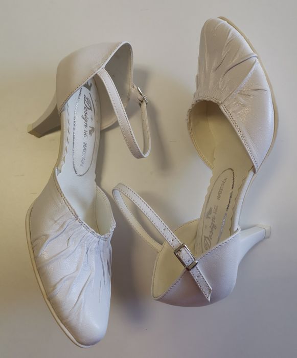 Pantofle damskie roz 35