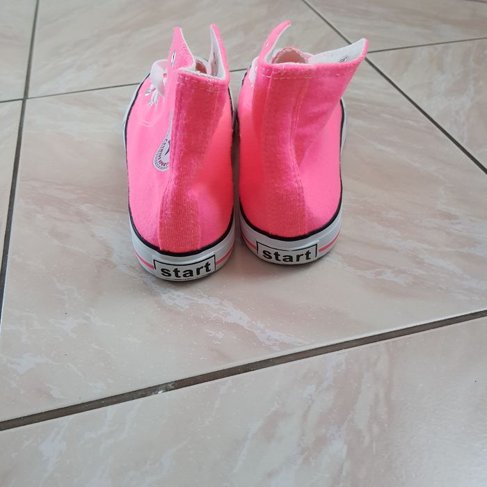 Trampki neon star 38