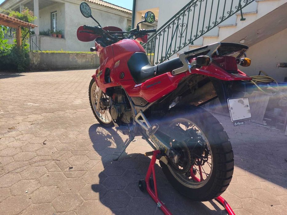 Kawasaki KLE 500