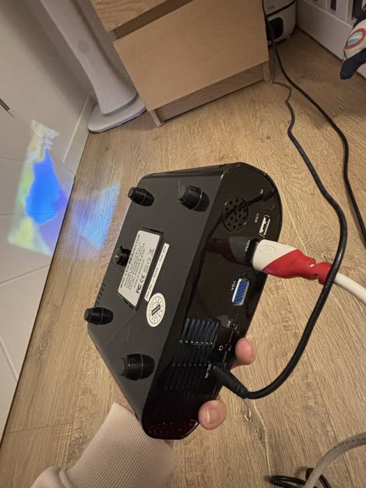 Projektor multimedialny ISMART