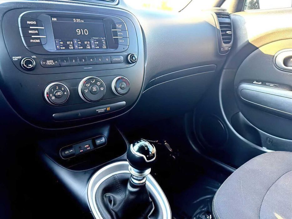 Kia Soul      2016