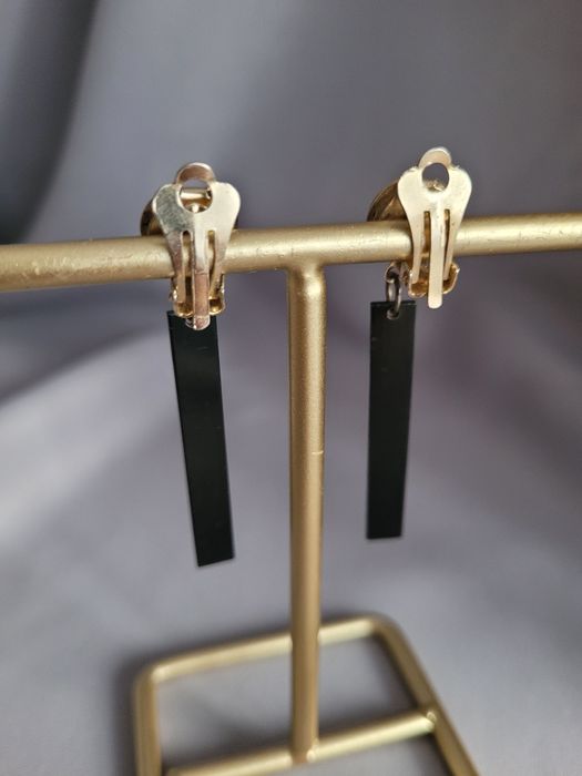 Klipsy wiszące czarne ze złotym vintage biżuteria sztuczna