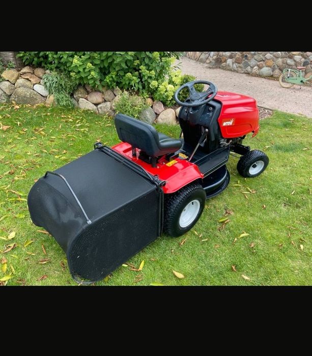 Kosiarka traktorek MTD 76 T z silnikiem Briggs&Stratton o mocy 12.5km