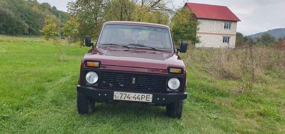 Продам ниву в доброму стані