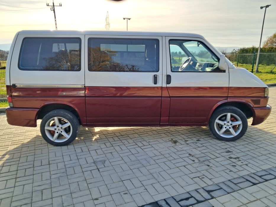 Vw Volkswagen Transporter T4 Caravelle 7os 2.5 TDI