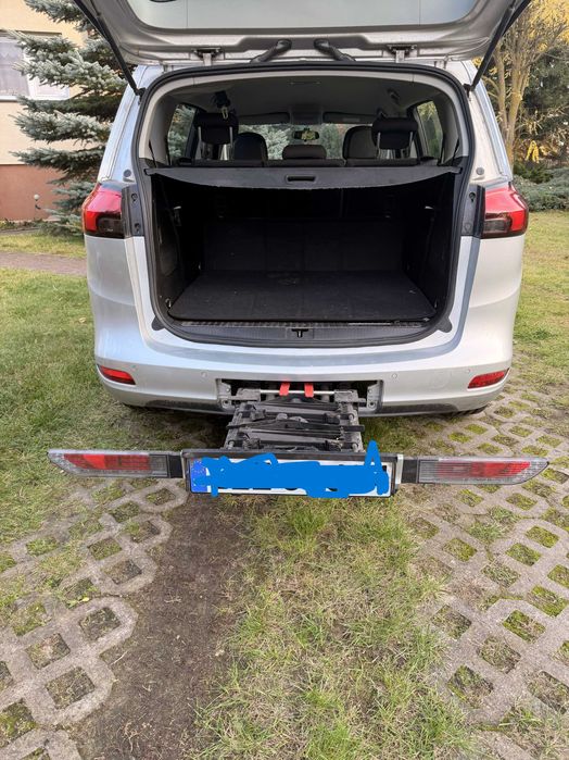 Opel Zafira c tourer 1.4 turbo 7 osobowy