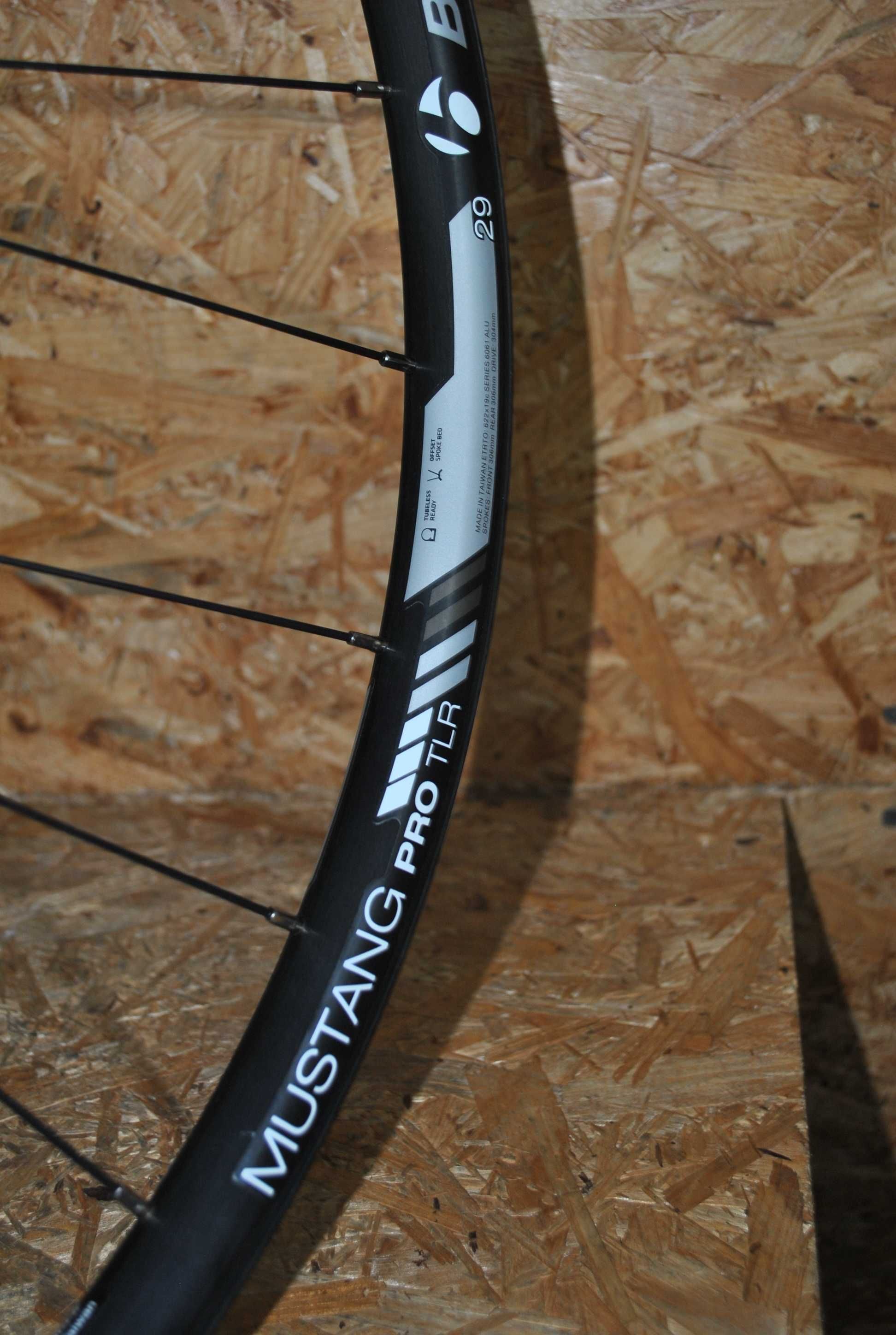 Bontrager mustang pro tlr hotsell