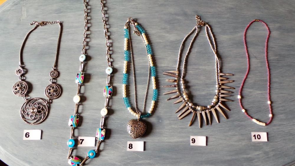 Fios e pulseiras (bijuteria)