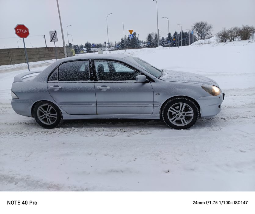 Mitsubishi Lancer VII 2.0 benzyna