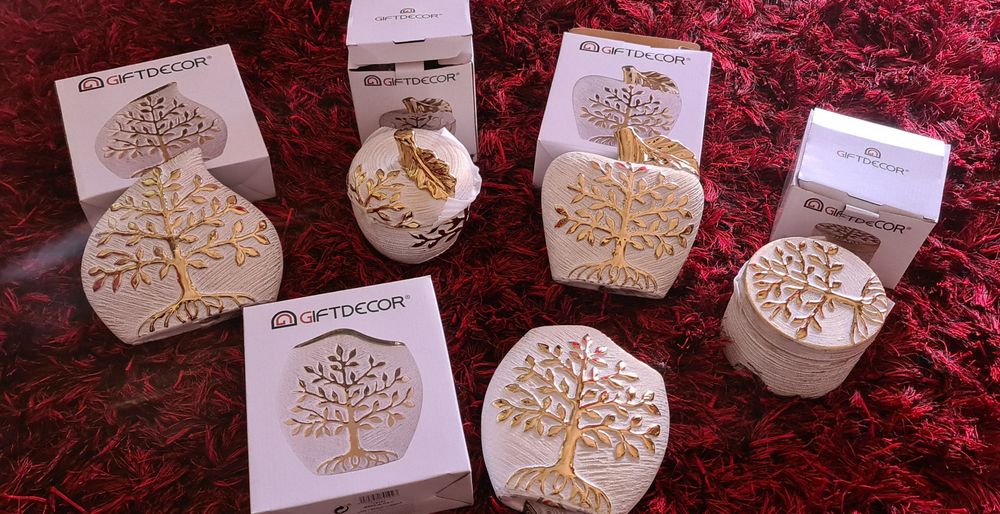 Peças de decoração loiça