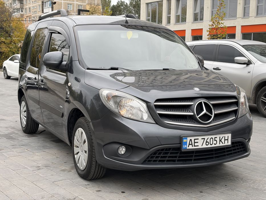 Продам Mercedes-Benz Citan 2016
