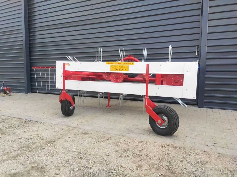 Przetrząsacz Pasowy Przetrząsarka do siana