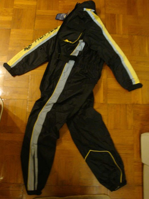 Дождевик-комбинезон CRANE , размер S-M ( 48-50 )