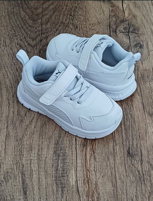 Puma дитячі білі кеди кросівки / Nike літні кросовки 22-23р