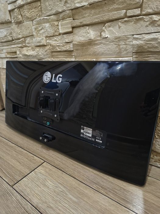 Monitor LG 29" LED