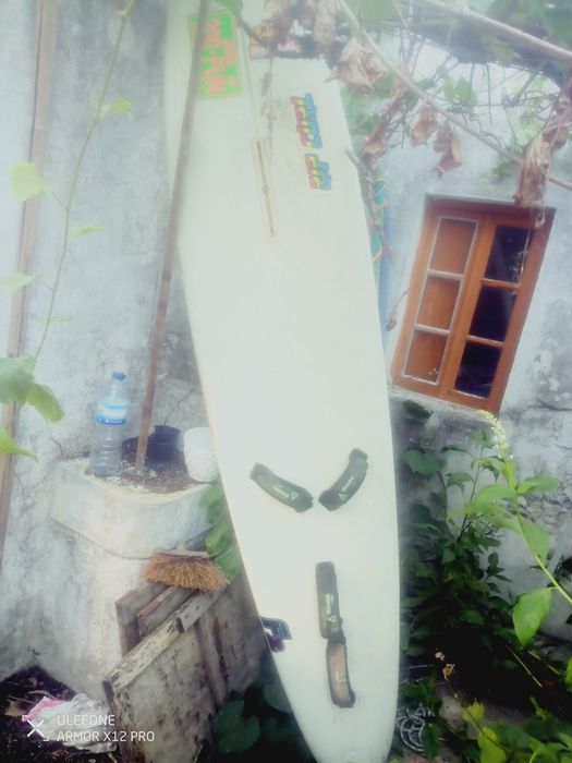 Prancha de surf usada mas em bom estado