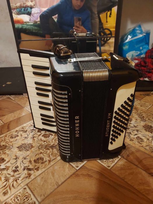 Akordeon hohner 2