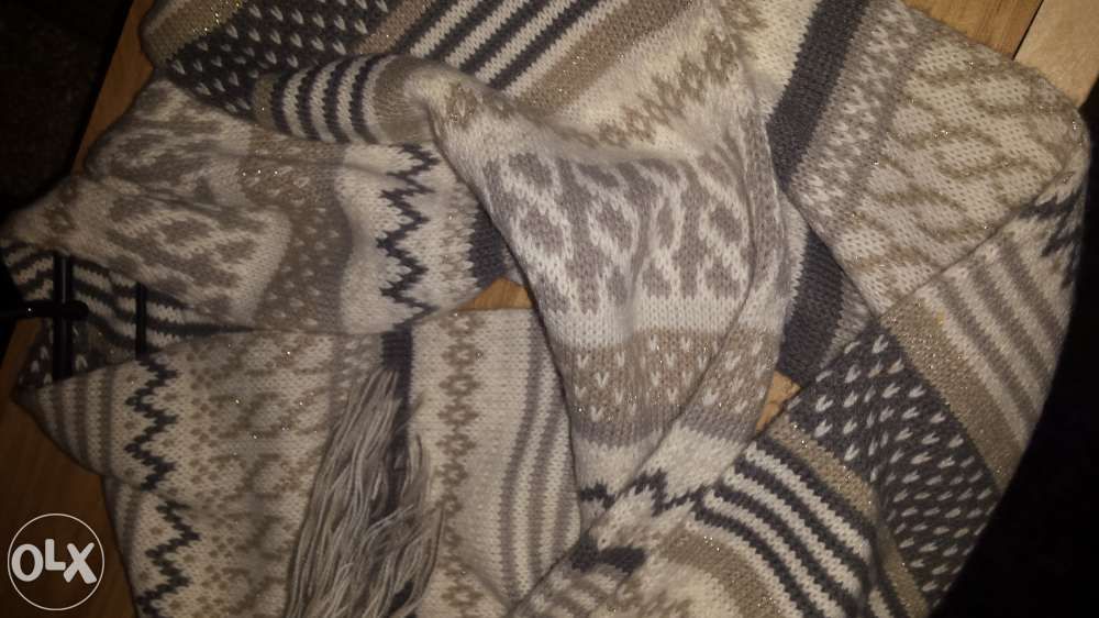 Długi Szalik H&M. Nowy