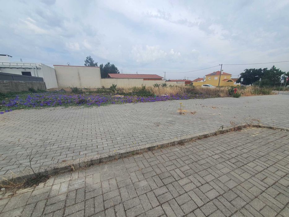 Terreno Urbano com 626m² para construção na Quinta dos Anjos em Palmela