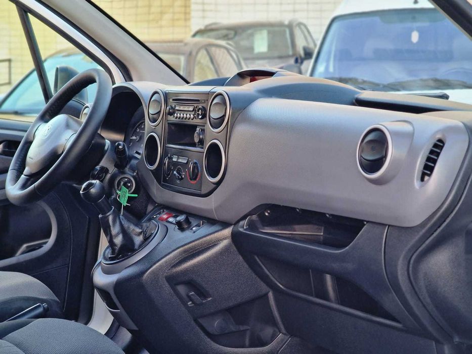 PEUGEOT PARTNER LONGA L2 1.6HDI 100CV "3 LUGARES"