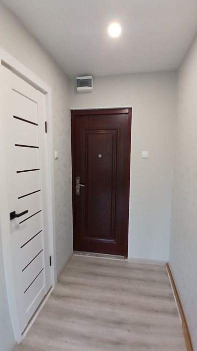 Продам 1 кім квартиру 6/9 з капітальним ремонтом