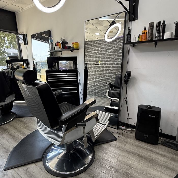 Trepasse de Barbearia em Loures