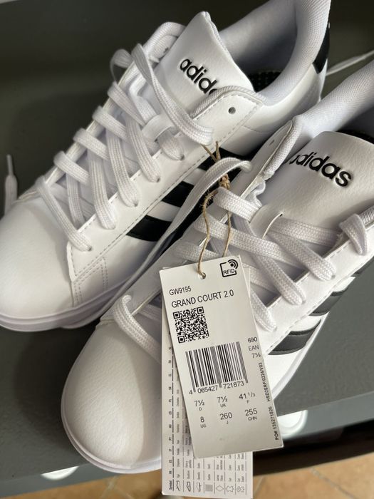 Кросівки нові оригінальні Adidas Grand Court  41 розмірі